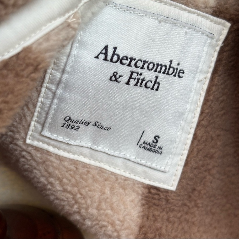 Abercrombie & Fitch Brown Checkered Fleece Pullover Size Small‎ - Picture 9 of 11